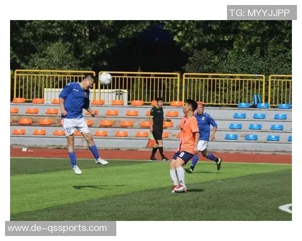 足球谭伟明：从绿茵场到人生舞台的奋斗与梦想